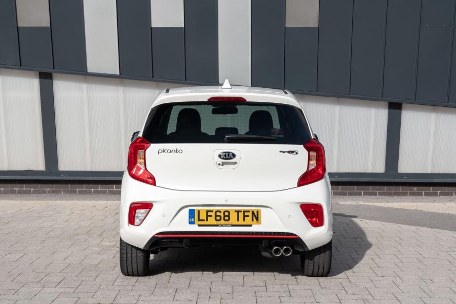  Kia Picanto GT Line S (JA) 2018 года  (UK) (фото 8 из 24)